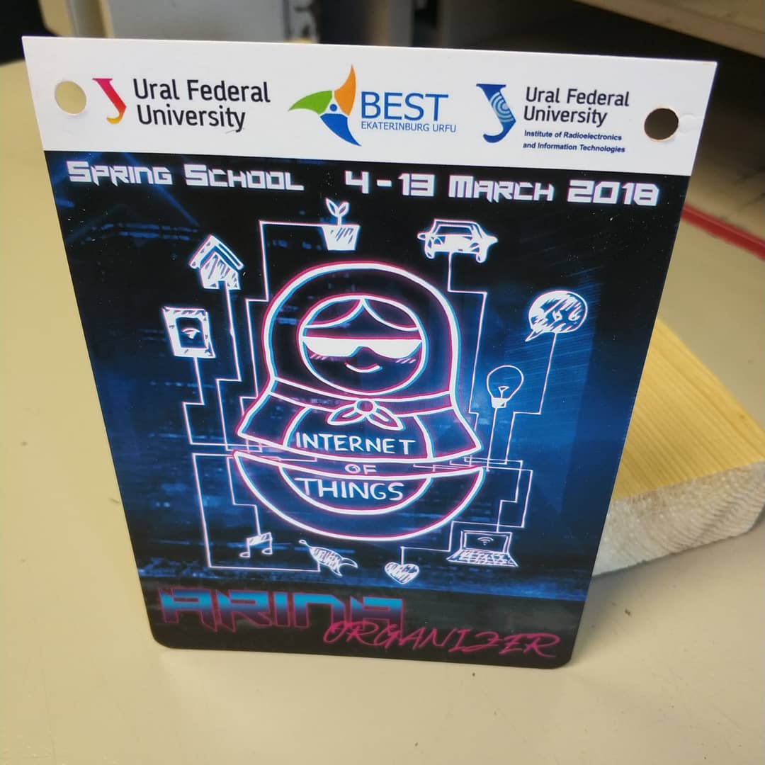 Изготовление бейджей для Картон 300гр. Цветная печать 4+4. Сверление отверстий. Скругление углов. Изготовление бейджей для Картон 300гр. Цветная печать 4+4. Сверление отверстий. Скругление углов.